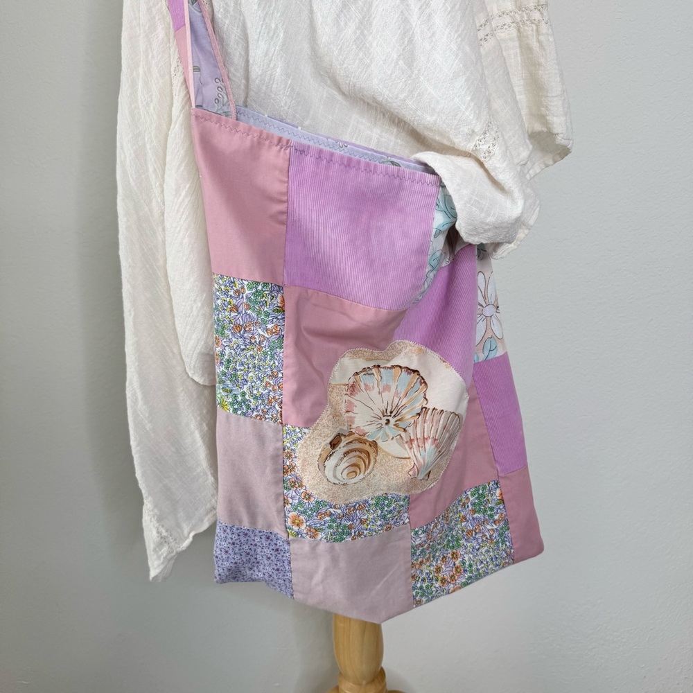 Beach Bag Patchwork Quilted Reworked - Picture 2 of 11